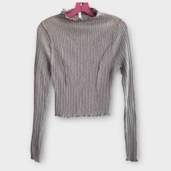 Altar'd State Tops - Altar'd‎ State Gray Ribbed Knit Ruffle Mock Neck Long Sleeve Top Women's XL